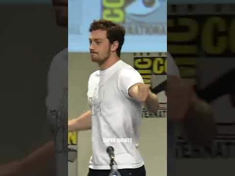 Avengers: age of ultron cast entering scene || Wait for RDJ 😍😈