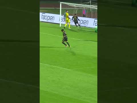 DURMISI’S FINE VOLLEY GOAL 🎯