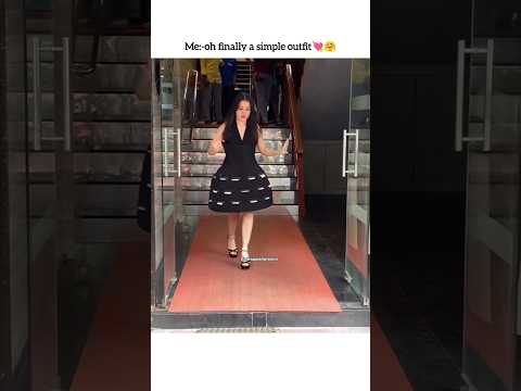 surprise🫢🤣 #bollywood #song#unwrappedwisdom #love #viralshort #bollywoodfans #urfijaved #funny#viral
