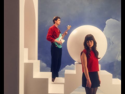 Kit Sebastian - 'Bul Bul Bul' (Official Video)