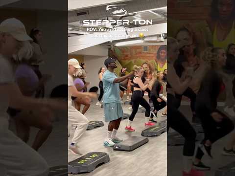 A lot of the time I be vibing mid class 😂 #stepperton #juliusburphy #chrisbrown #walltowall