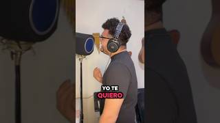 Y aunque sé que fue un error todavía yo te extraño