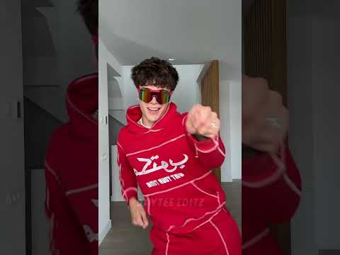 Ela Joga Na Hora by MC Pogba, DJ Guih Dazo  ~ Tiktok dance trend |  #shorts #tiktok #dance #feed