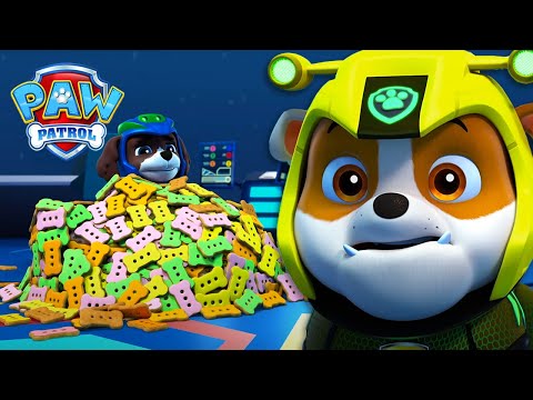 Rubble salva a baleia patrulheira de Moby! - Patrulha Pata PAW Patrol Episódio Português