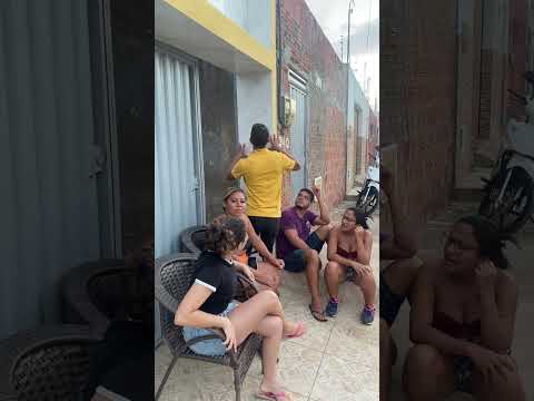 NA FRENTE DE TODOS