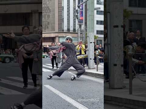 【Japan’s most viral performer】【Everyone can’t take their eyes off】Robomon