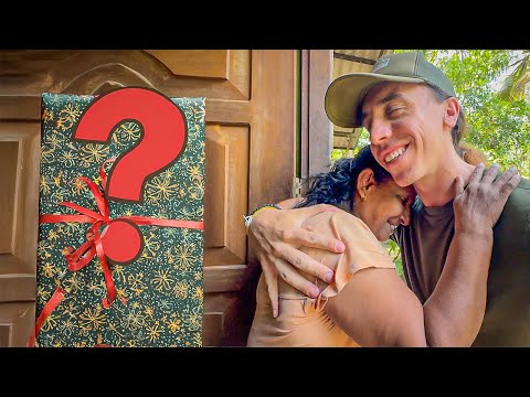 Buying a BIG Gift for a Local Family in Sri Lanka