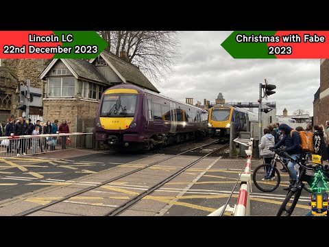 Christmas with Fabe 2023 Episode 19: Double Pass at Lincoln High Street Level Crossing (22/12/2023)