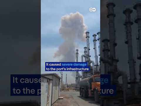 Massive explosion rocks Iran port city Bandar Abbas | DW News
