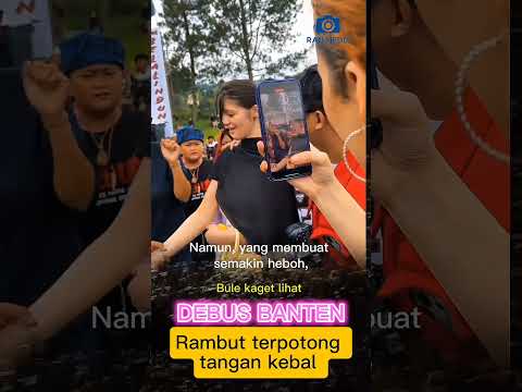 orang bule terheran-heran liat debus Banten