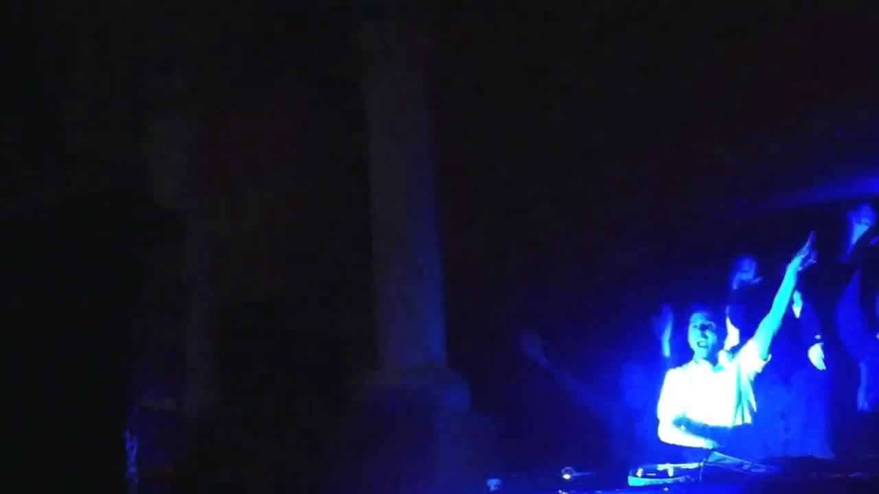 ANDREA CECCONI DJ