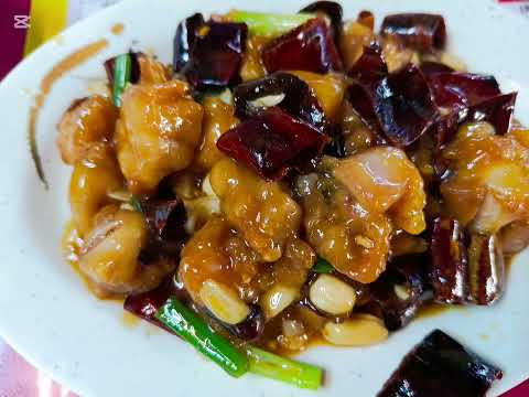 【宮保雞丁 台灣啤酒】最近は、この組み合わせがお気に入りです。 #kaohsiung #nightmarket #台灣グルメ #taiwanlife #taiwanfood