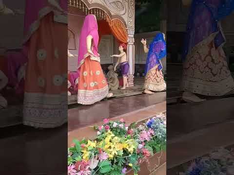 Prem Mandir Vrindavan 🙏 #krishnabhajan #krishnalove #laddugopal #laddugopalstatus #ytshorts #shorts