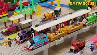 Thomas the Tank Engine Plarail☆Elevated Station Town