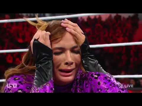 Becky Lynch vs. Nia Jax WWE 1/1/2024
