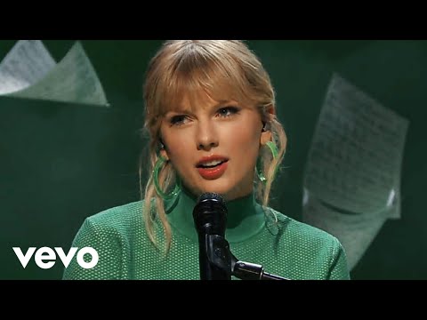 Taylor Swift - "Lover" (Live From Saturday Night Live / 2019)