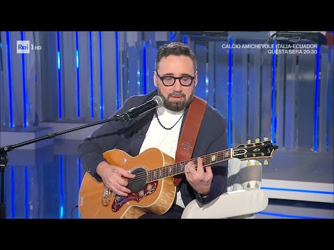 Federico Zampaglione alla chitarra si racconta a Mara Venier - Domenica In 24/03/2024