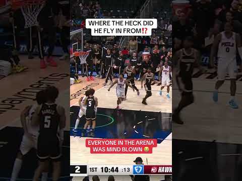 Jalen Johnson flies inside for the big putback jam‼️