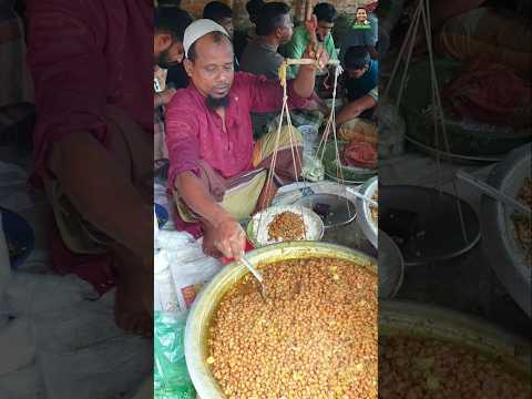 গাজীপুরের কাপাসিয়ার বেগুনি বাজারের জনপ্রিয় খাবার ছোলা মুড়ি