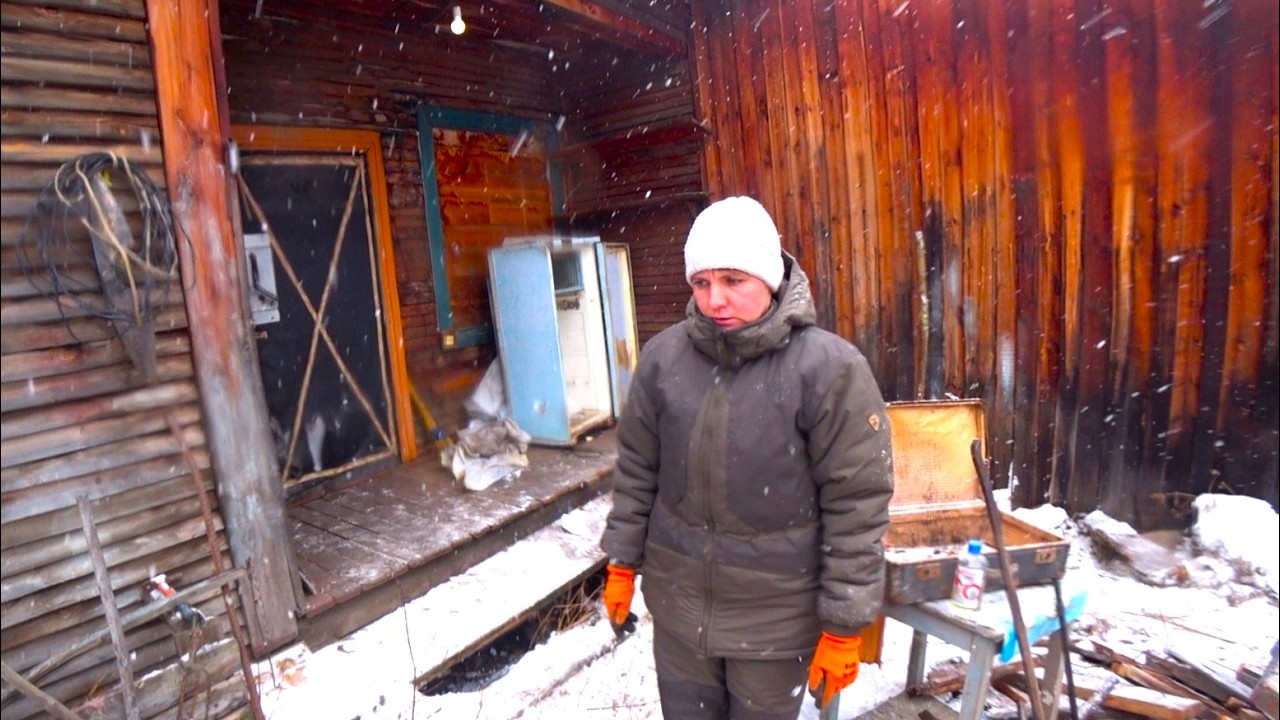 Мы в шоке от таких находок в заброшенном доме.