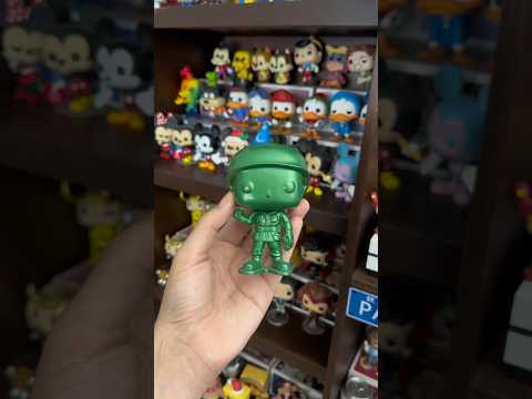 ¡FUNKO POPS de color VERDE!