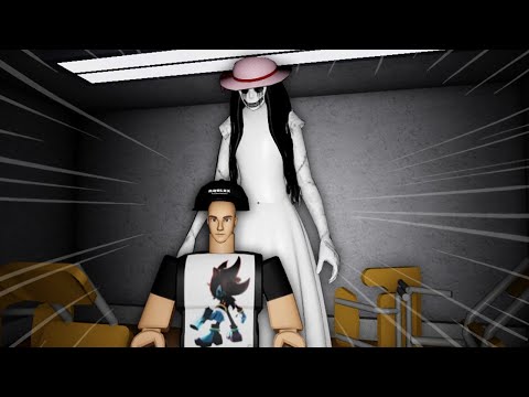 Sendo perserguido por uma mimica macambrosa no roblox