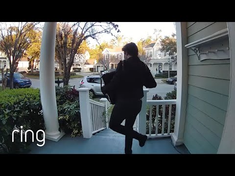 Michael Surprises Girlfriend With a Musical Performance | RingTV