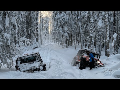 Как Toyota 70  на зиме едет по снегу) Встретили бывший Wrangler Вадима.