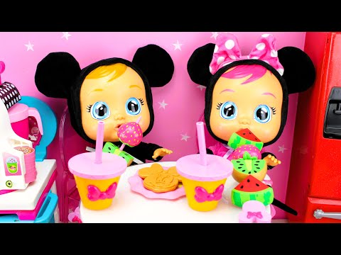 CRY BABIES 🌈 Rutina de Mañana MICKEY y MINNIE Preparo el DESAYUNO y la PAÑALERA para ir al PEDIATRA