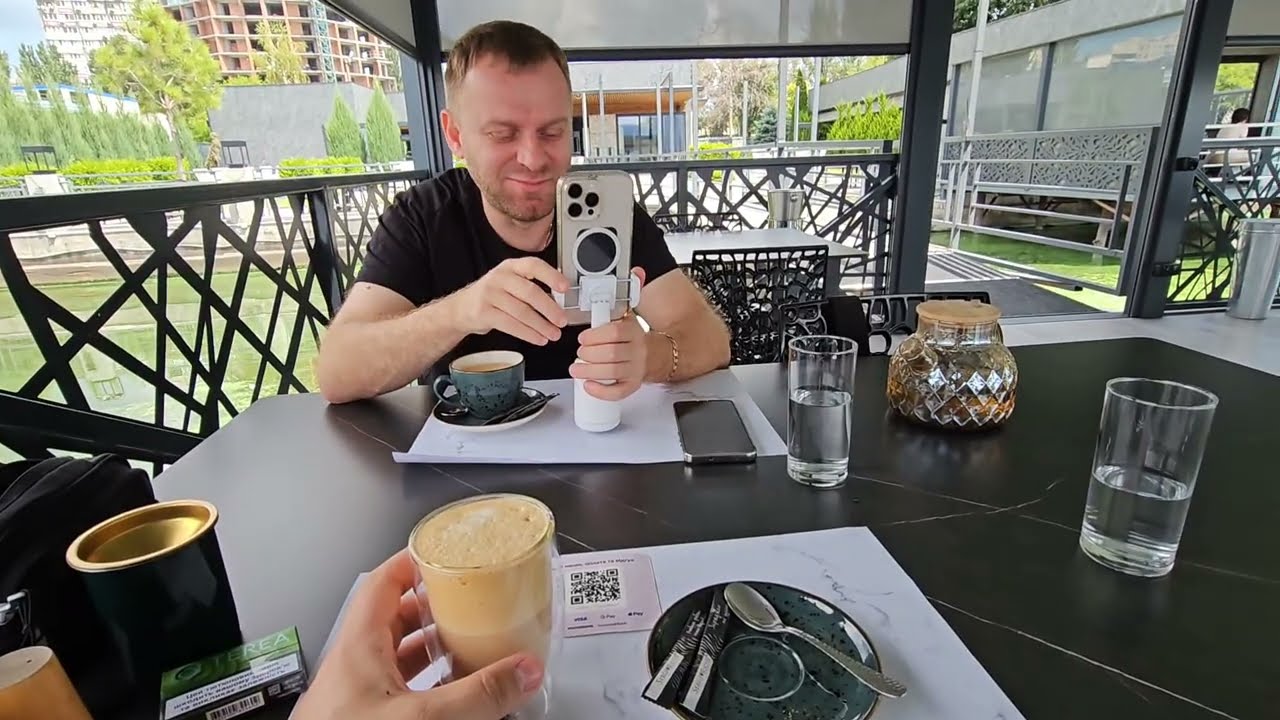 Завтракаем в Ресторане Моло! Приехали К Родителям! Будем Готовить Окрошку