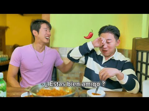 En busca de comida coreana para mexicanos 🇲🇽 con @JJuncoreano  #coreano #mexicano #corea