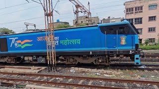 Light Running Diesel & ElectricLocomotives oF Indian Railways