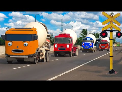 Iring Iiring Truk Molen Mirip Chris Ngebut Dijalan Tol Bersama Rogi,Max, Frank & Temen Temen Si Tayo