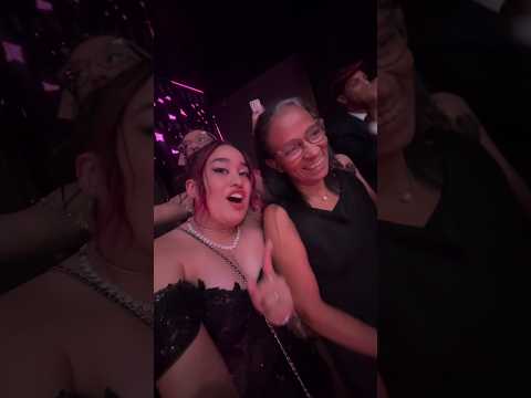 REAÇÃO DA EMILY VICK NA MINHA FESTA
