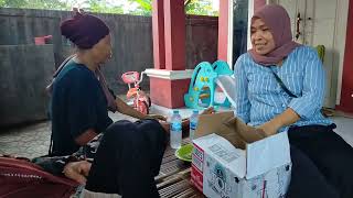 Teh ove jualan lepet buat jajan sekolah