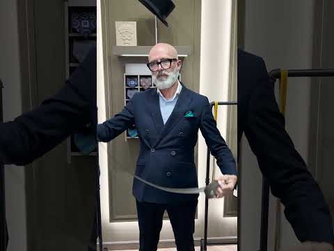 ¿Cómo Guardar los Cinturones en tu Armario? #shorts