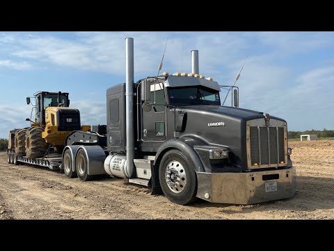 Hauling a CAT 938 LOADER, with a straight piped kenworth 😎