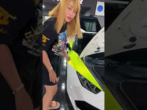 แยกไม่ออกเลย สีจริงกับสติ๊กเกอร์ #รถยนต์ #สติ๊กเกอร์ #lamborghini #ชอบแต่งรถ