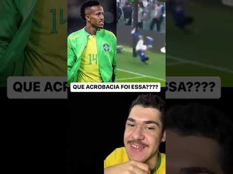 Olha o jeito que o eder militão se levanta