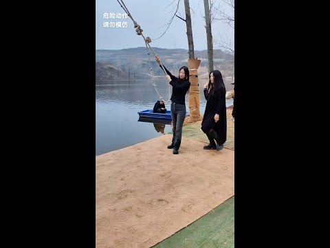 Women's double relay swing rope, the second rod goddess easily fall water!# Swing on the Water# Wat