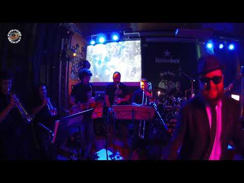Four Fried Chickens - Tributo Blues Brothers