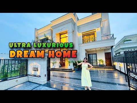 1 Kanal Luxurious NEO Classical 5 BHK House With Home Theatre,Jacuzzi | House Sale in IT City Mohali