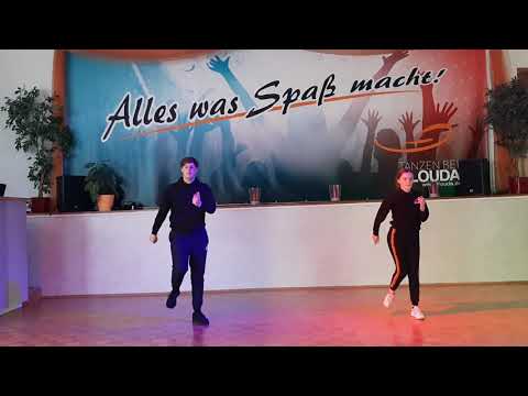 Tanzschule Klouda - Regentropfen hüpfen