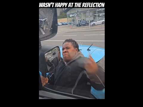Road Rage UK : Angry Woman Stops Lorry & Has A Disagreement With His Mirrors 🇬🇧 #UKMW#shorts
