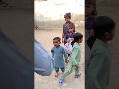 garib ke sath aisa nahin karna chahie#viralvideo #emotional #foryou #india