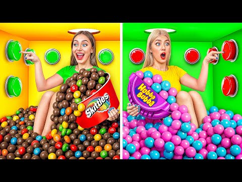 Défi 1000 Boutons Mystères Seulement 1 Vous Permet De Vous Échapper | Situations Amusantes et échoue