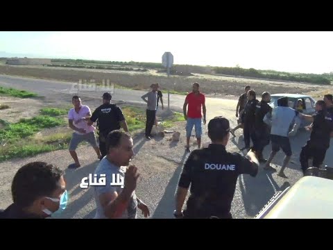 bila kinaa|صاادم: كناترية يلاحقون دورية ديوانية لإفتكااك سيارة..بارونات لا تعترف بالدولة تصول  وتجول