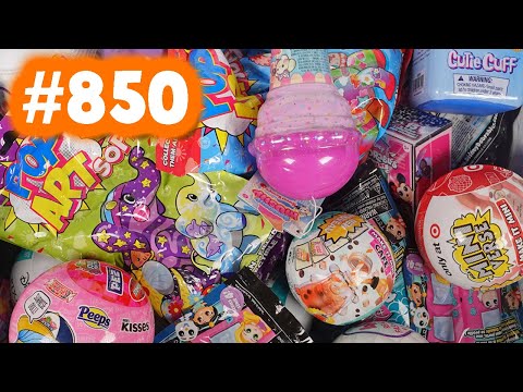 Random Blind Bag Box #850 - Hello Kitty, Mini Brands Toys, Miniverse Make It Mini, Doorables