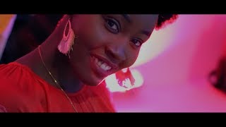 Ronna Max - Switch (Official Music Video)