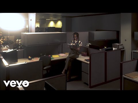 Ella Mai - Tell Her (Behind The Scenes)